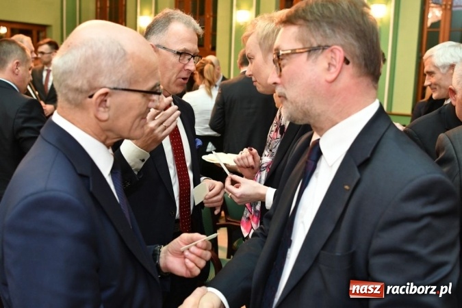 Zdjęcie w galerii na portalu naszraciborz.pl: Przyszły rok, rokiem zmian w RAFAKO S.A. wiadomości z regionu