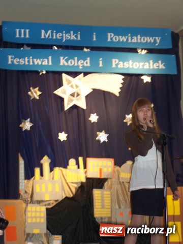 Zdjęcie w galerii na portalu naszraciborz.pl: Przybieżeli do... G5, a tam festiwal kolęd wiadomości z regionu