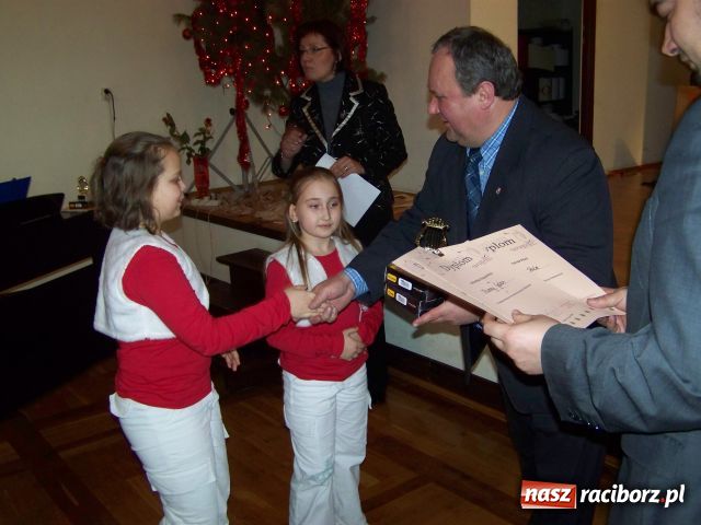 Zdjęcie w galerii na portalu naszraciborz.pl: Przybieżeli do... G5, a tam festiwal kolęd wiadomości z regionu