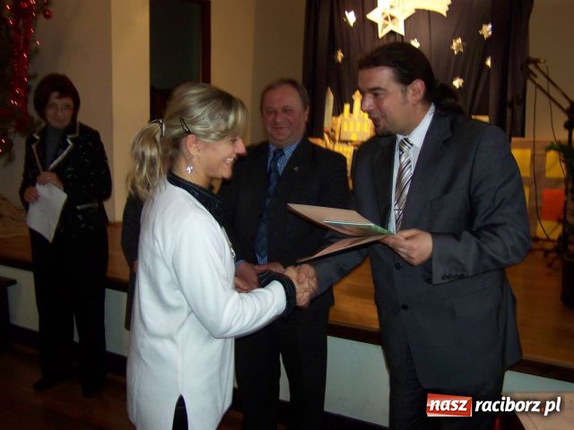 Zdjęcie w galerii na portalu naszraciborz.pl: Przybieżeli do... G5, a tam festiwal kolęd wiadomości z regionu