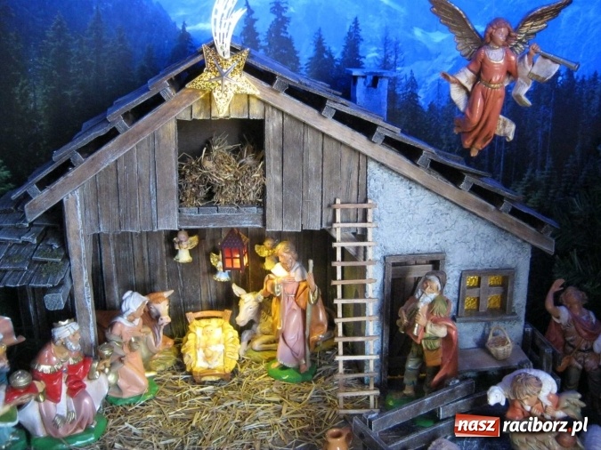 Zdjęcie w galerii na portalu naszraciborz.pl: Nadchodzi wigilijna gwiazdka. Ślemy wszystkim raciborskie bożonarodzeniowe życzenia wiadomości z regionu