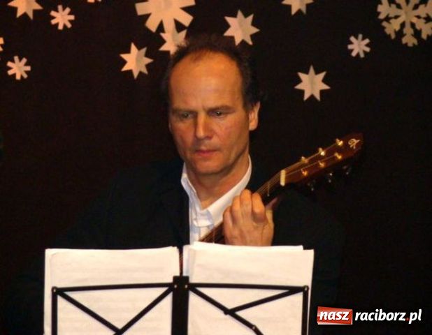 Zdjęcie w galerii na portalu naszraciborz.pl: Kolędy, jakich mało. Za mało wiadomości z regionu