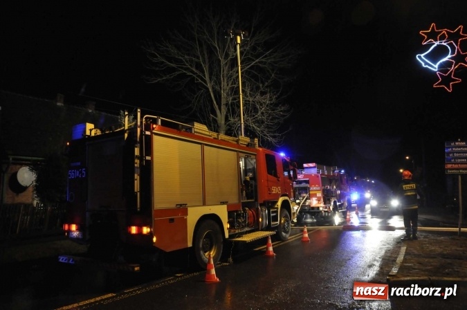 Zdjęcie w galerii na portalu naszraciborz.pl: Pożar na poddaszu domu w Rudzie Kozielskiej. W akcji zastępy z Raciborza oraz OSP z gminy Kuźnia Raciborska wiadomości z regionu