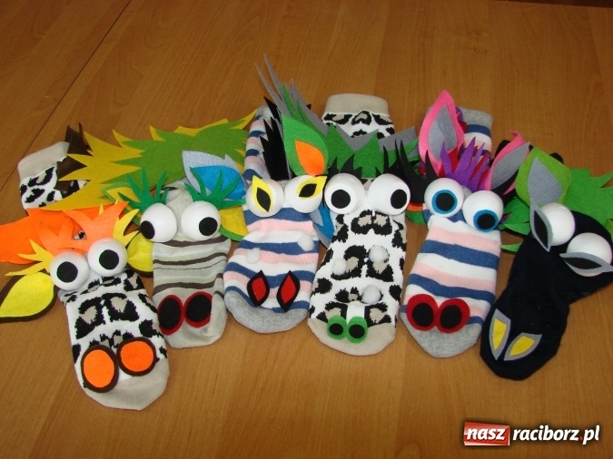 Zdjęcie w galerii na portalu naszraciborz.pl: Smocze Boże Narodzenie w bibliotece w Ocicach wiadomości z regionu