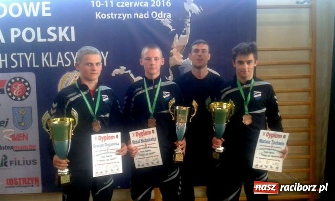 Zdjęcie w galerii na portalu naszraciborz.pl: Raciborskie ZSOMS podsumował sportowe osiągnięcia mijającego roku  wiadomości z regionu