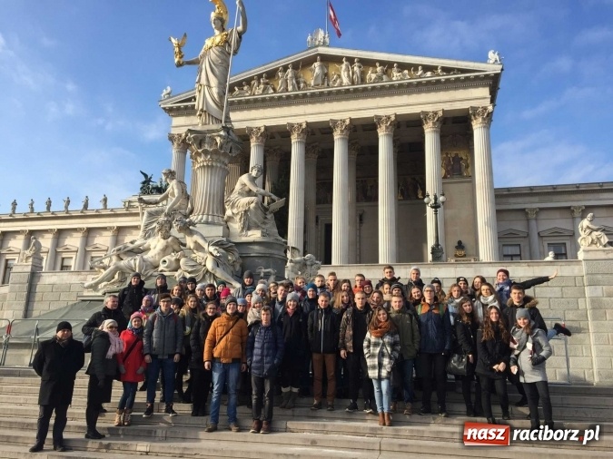 Zdjęcie w galerii na portalu naszraciborz.pl: Grudniowe wojaże uczniów ZSO nr 1 w Raciborzu wiadomości z regionu