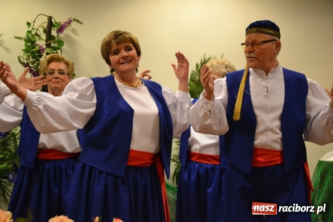 Zdjęcie w galerii na portalu naszraciborz.pl: Grecki raj - program rozrywkowy na Zamku Piastowskim  wiadomości z regionu