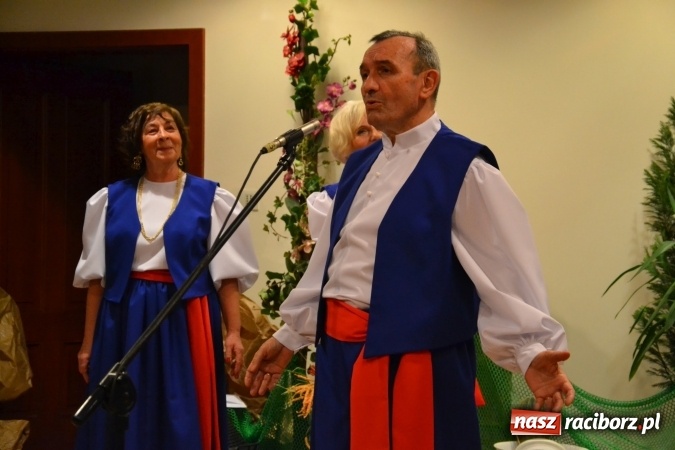 Zdjęcie w galerii na portalu naszraciborz.pl: Grecki raj - program rozrywkowy na Zamku Piastowskim  wiadomości z regionu