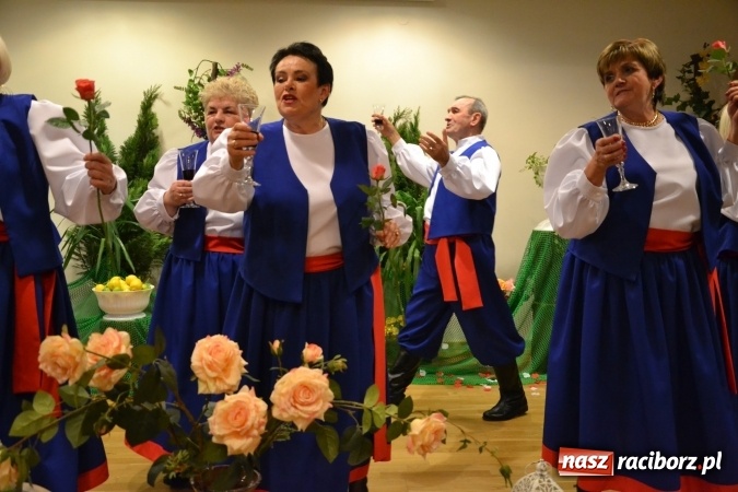 Zdjęcie w galerii na portalu naszraciborz.pl: Grecki raj - program rozrywkowy na Zamku Piastowskim  wiadomości z regionu