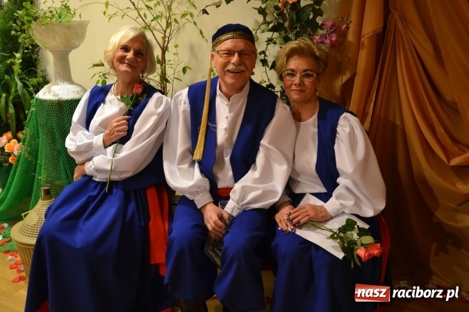 Zdjęcie w galerii na portalu naszraciborz.pl: Grecki raj - program rozrywkowy na Zamku Piastowskim  wiadomości z regionu