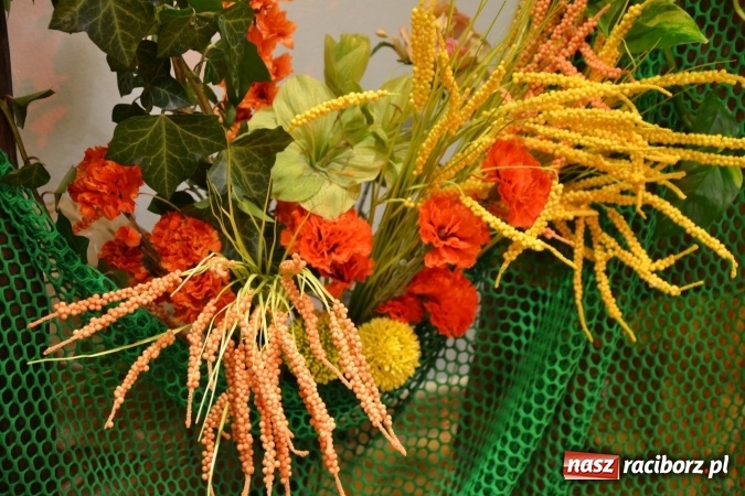 Zdjęcie w galerii na portalu naszraciborz.pl: Grecki raj - program rozrywkowy na Zamku Piastowskim  wiadomości z regionu