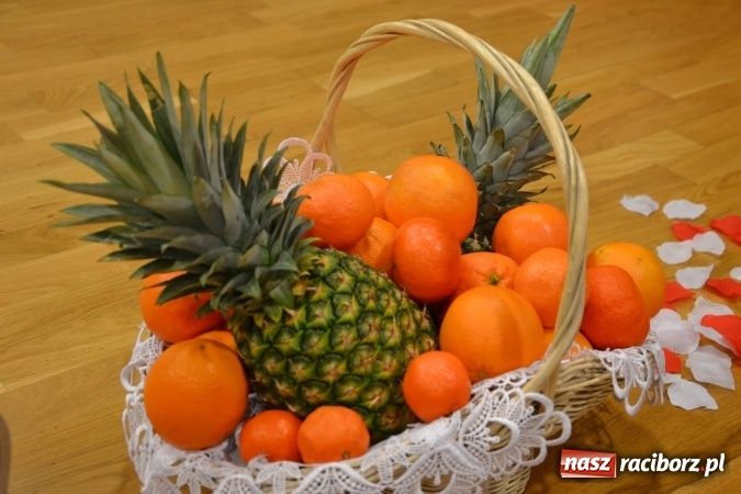 Zdjęcie w galerii na portalu naszraciborz.pl: Grecki raj - program rozrywkowy na Zamku Piastowskim  wiadomości z regionu