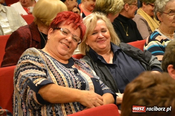 Zdjęcie w galerii na portalu naszraciborz.pl: Grecki raj - program rozrywkowy na Zamku Piastowskim  wiadomości z regionu