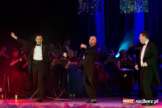 Zdjęcie w galerii na portalu naszraciborz.pl: Tak raciborzanie powitali nowy rok w RCK wiadomości z regionu