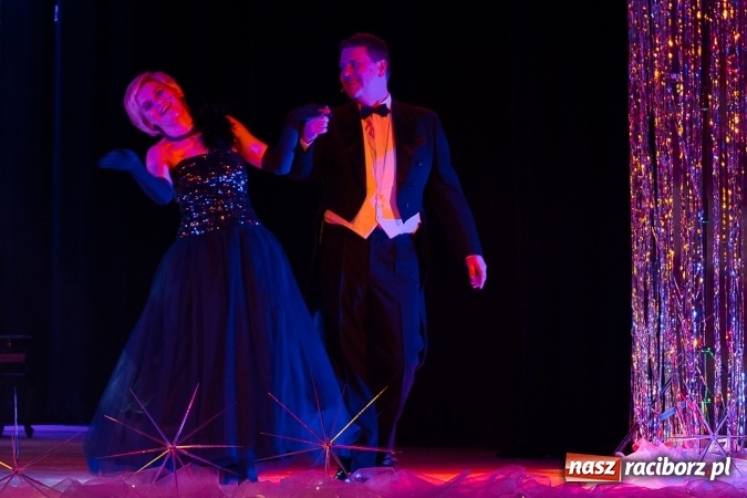 Zdjęcie w galerii na portalu naszraciborz.pl: Tak raciborzanie powitali nowy rok w RCK wiadomości z regionu