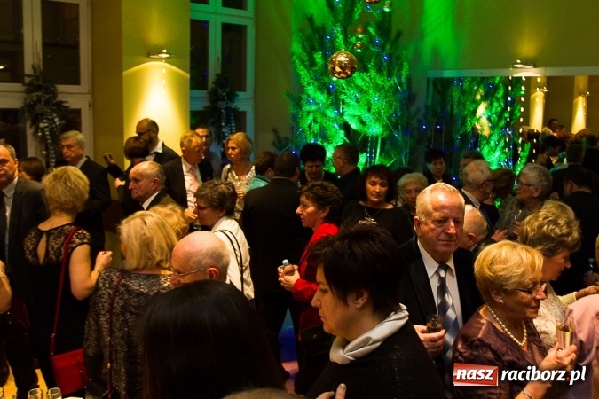 Zdjęcie w galerii na portalu naszraciborz.pl: Tak raciborzanie powitali nowy rok w RCK wiadomości z regionu