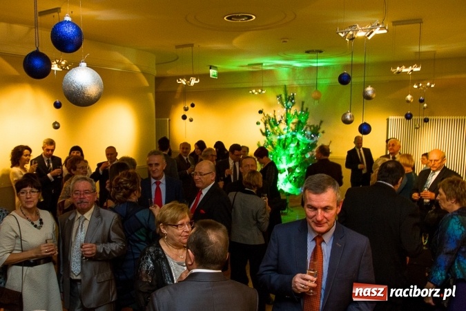 Zdjęcie w galerii na portalu naszraciborz.pl: Tak raciborzanie powitali nowy rok w RCK wiadomości z regionu