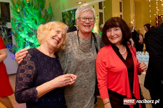 Zdjęcie w galerii na portalu naszraciborz.pl: Tak raciborzanie powitali nowy rok w RCK wiadomości z regionu