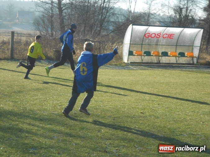 Zdjęcie w galerii na portalu naszraciborz.pl: Wczoraj w Rudzie Kozielskiej odbył się tradycyjny mecz noworoczny wiadomości z regionu