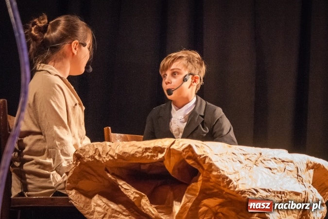 Zdjęcie w galerii na portalu naszraciborz.pl: Spotkanie noworoczne emerytowanych nauczycieli po raz jedenasty, w tym roku w Młodzieżowym Domu Kultury wiadomości z regionu