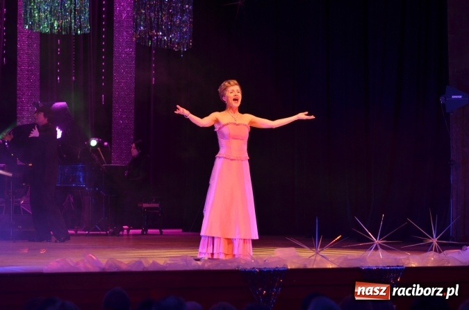 Zdjęcie w galerii na portalu naszraciborz.pl: Wiedeńska Gala Sylwestrowa tradycyjnie już w sylwestrową noc w Raciborskim Centrum Kultury - fotogaleria RCK wiadomości z regionu