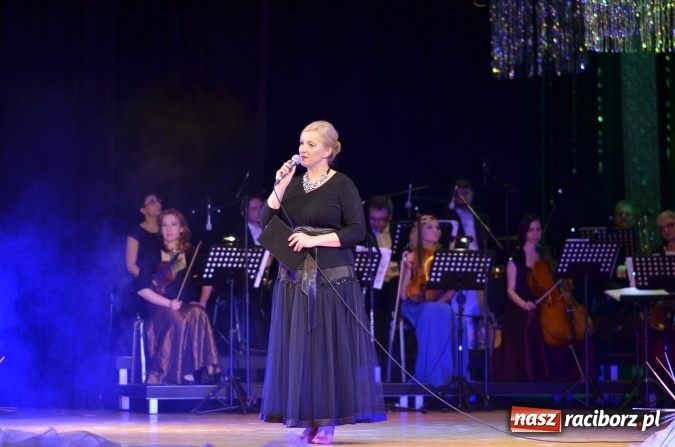 Zdjęcie w galerii na portalu naszraciborz.pl: Wiedeńska Gala Sylwestrowa tradycyjnie już w sylwestrową noc w Raciborskim Centrum Kultury - fotogaleria RCK wiadomości z regionu