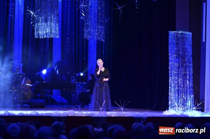 Zdjęcie w galerii na portalu naszraciborz.pl: Wiedeńska Gala Sylwestrowa tradycyjnie już w sylwestrową noc w Raciborskim Centrum Kultury - fotogaleria RCK wiadomości z regionu