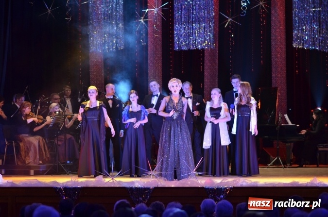 Zdjęcie w galerii na portalu naszraciborz.pl: Wiedeńska Gala Sylwestrowa tradycyjnie już w sylwestrową noc w Raciborskim Centrum Kultury - fotogaleria RCK wiadomości z regionu