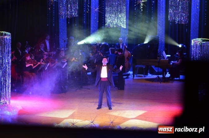 Zdjęcie w galerii na portalu naszraciborz.pl: Wiedeńska Gala Sylwestrowa tradycyjnie już w sylwestrową noc w Raciborskim Centrum Kultury - fotogaleria RCK wiadomości z regionu