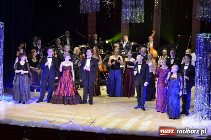 Zdjęcie w galerii na portalu naszraciborz.pl: Wiedeńska Gala Sylwestrowa tradycyjnie już w sylwestrową noc w Raciborskim Centrum Kultury - fotogaleria RCK wiadomości z regionu