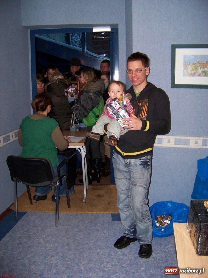 Zdjęcie w galerii na portalu naszraciborz.pl: Oddaj krew podczas 18 finału WOŚP w niedzielę wiadomości z regionu