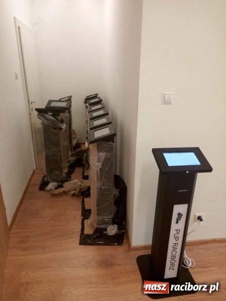 Zdjęcie w galerii na portalu naszraciborz.pl: Niedługo we wszystkich gminach powiatu pojawią się Infokioski wiadomości z regionu