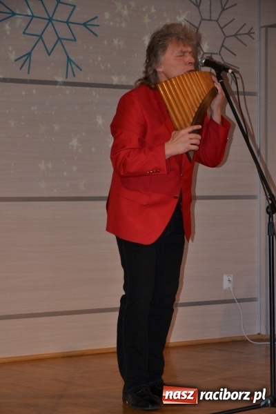 Zdjęcie w galerii na portalu naszraciborz.pl: Edward Simoni porwał publiczność w Tworkowie  wiadomości z regionu