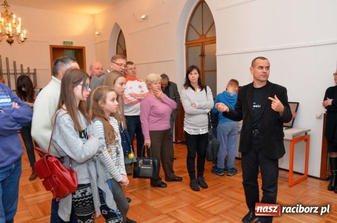 Zdjęcie w galerii na portalu naszraciborz.pl: Wszystko... jest liczbą - zobacz zdjęcia z otwarcia nowej wystawy w raciborskim Muzeum wiadomości z regionu