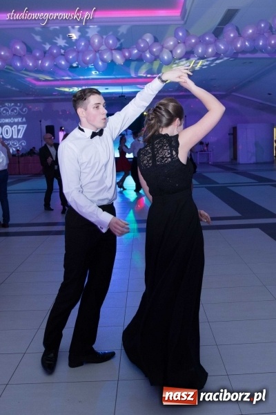 Zdjęcie w galerii na portalu naszraciborz.pl: Przednia zabawa na studniówce ZSOMS  wiadomości z regionu