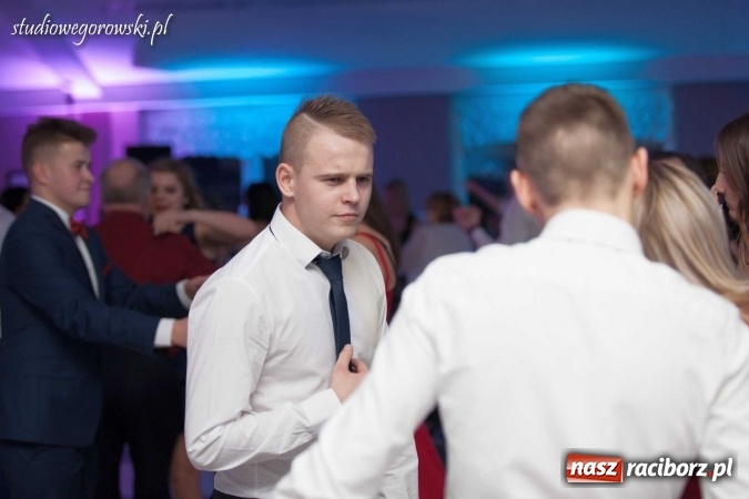 Zdjęcie w galerii na portalu naszraciborz.pl: Przednia zabawa na studniówce ZSOMS  wiadomości z regionu