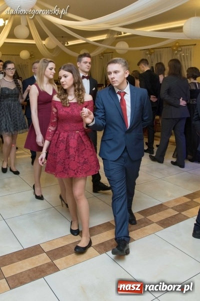 Zdjęcie w galerii na portalu naszraciborz.pl: Bal maturalny raciborskiego Mechanika  wiadomości z regionu