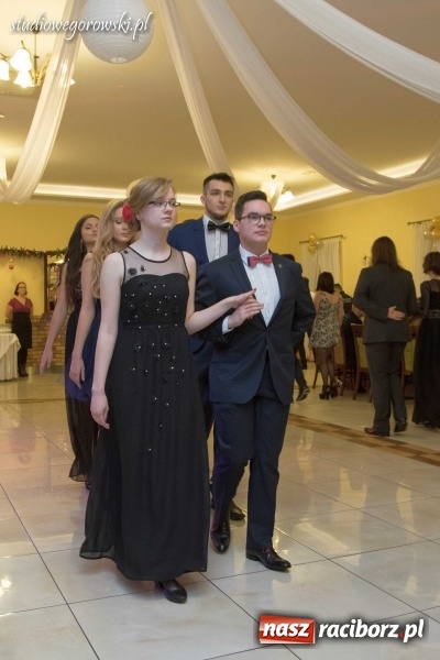 Zdjęcie w galerii na portalu naszraciborz.pl: Bal maturalny raciborskiego Mechanika  wiadomości z regionu