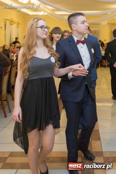 Zdjęcie w galerii na portalu naszraciborz.pl: Bal maturalny raciborskiego Mechanika  wiadomości z regionu