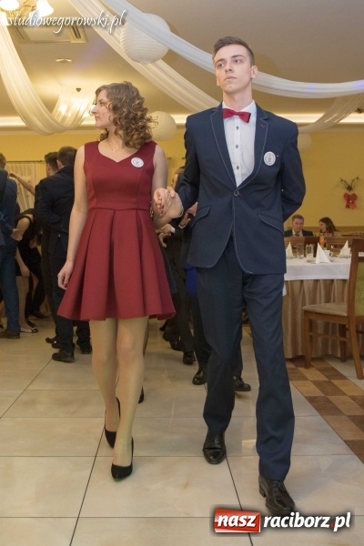 Zdjęcie w galerii na portalu naszraciborz.pl: Bal maturalny raciborskiego Mechanika  wiadomości z regionu