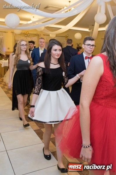 Zdjęcie w galerii na portalu naszraciborz.pl: Bal maturalny raciborskiego Mechanika  wiadomości z regionu