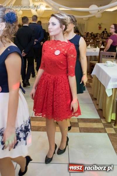 Zdjęcie w galerii na portalu naszraciborz.pl: Bal maturalny raciborskiego Mechanika  wiadomości z regionu