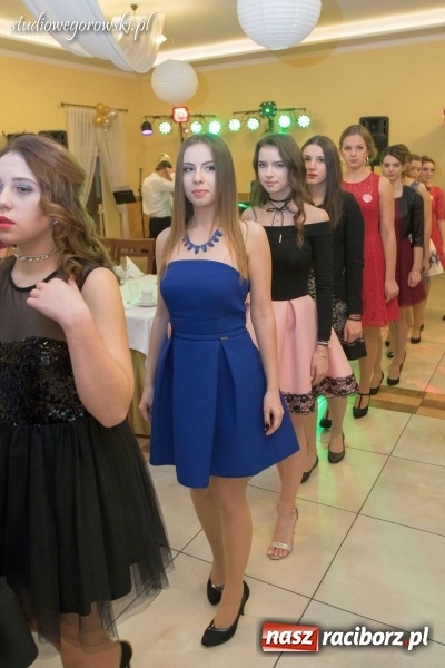 Zdjęcie w galerii na portalu naszraciborz.pl: Bal maturalny raciborskiego Mechanika  wiadomości z regionu