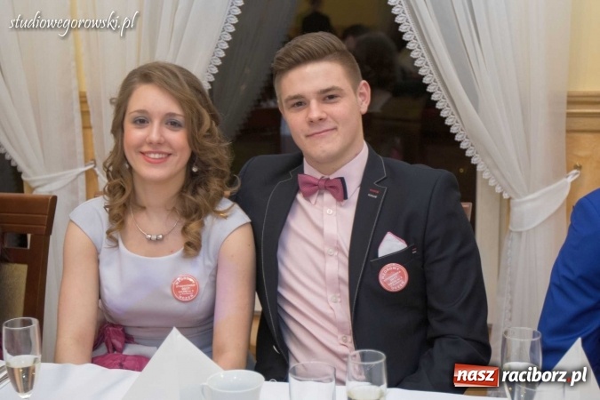 Zdjęcie w galerii na portalu naszraciborz.pl: Bal maturalny raciborskiego Mechanika  wiadomości z regionu