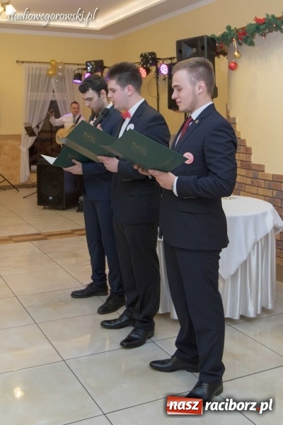 Zdjęcie w galerii na portalu naszraciborz.pl: Bal maturalny raciborskiego Mechanika  wiadomości z regionu