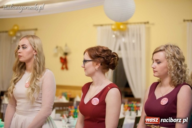 Zdjęcie w galerii na portalu naszraciborz.pl: Bal maturalny raciborskiego Mechanika  wiadomości z regionu