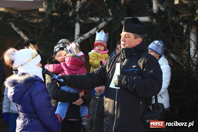 Zdjęcie w galerii na portalu naszraciborz.pl: Trzej Królowie pokłonili się Dzieciątku w Kobyli wiadomości z regionu