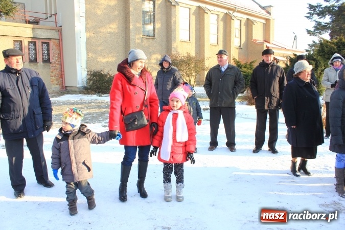 Zdjęcie w galerii na portalu naszraciborz.pl: Trzej Królowie pokłonili się Dzieciątku w Kobyli wiadomości z regionu