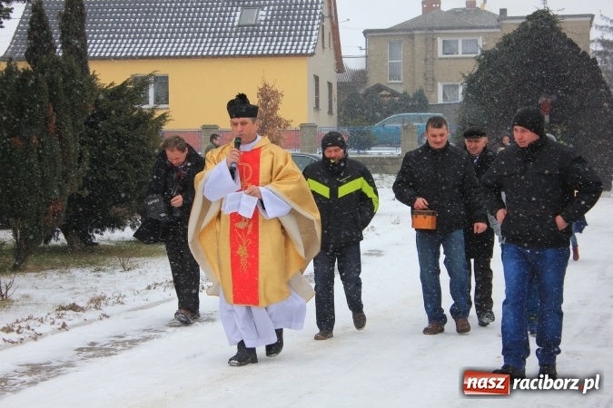 Zdjęcie w galerii na portalu naszraciborz.pl: Trzej Królowie pokłonili się Dzieciątku w Kobyli wiadomości z regionu
