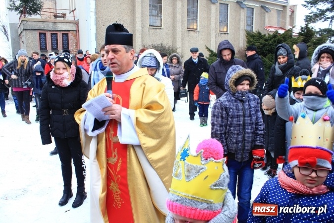 Zdjęcie w galerii na portalu naszraciborz.pl: Trzej Królowie pokłonili się Dzieciątku w Kobyli wiadomości z regionu